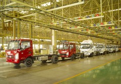 卡車(chē)總裝車(chē)間